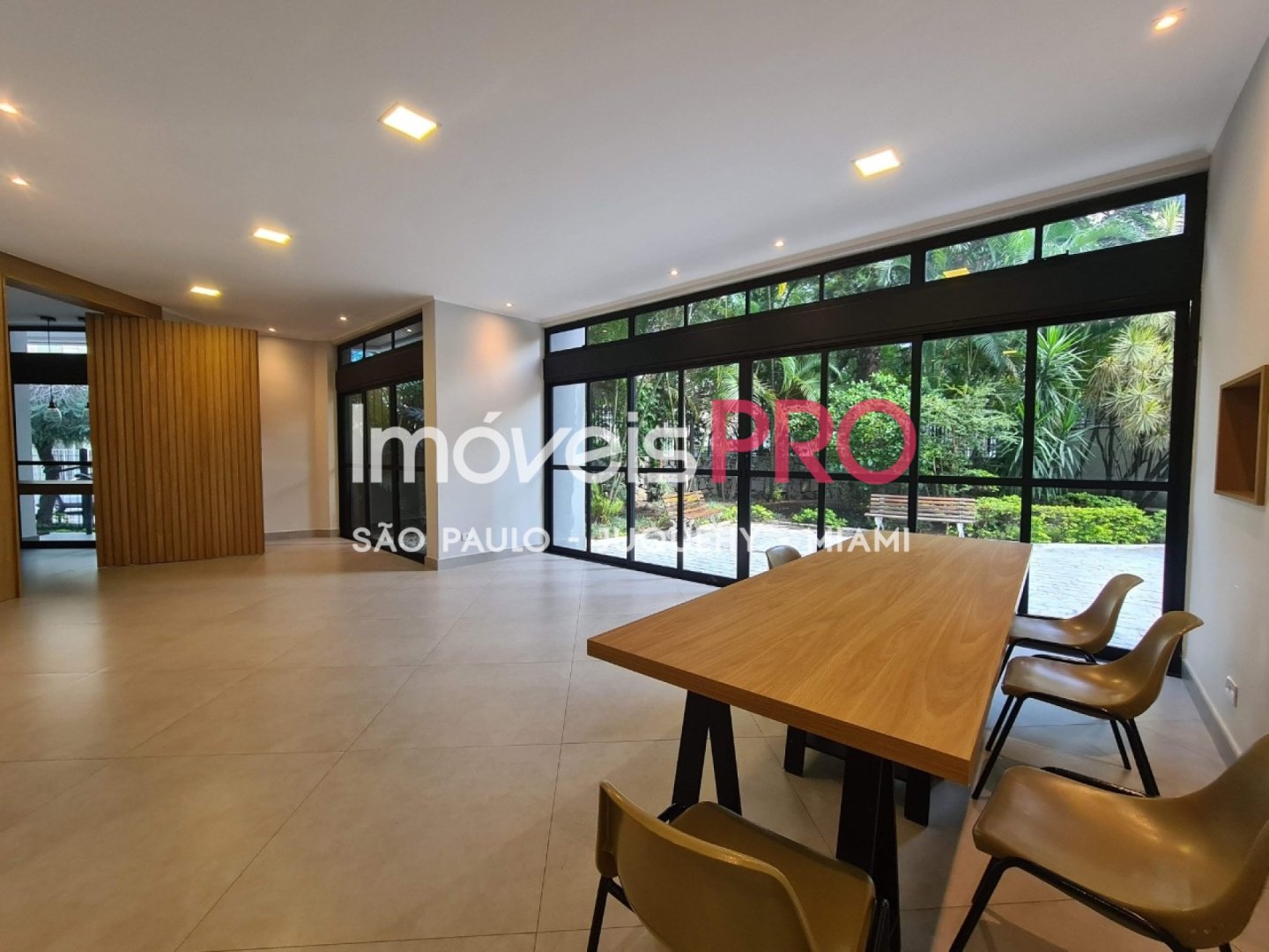Foto :: https://assets.imoveispro.com.br/thumb/IP37813/apartamento-aluguel-itaim-bibi_IP37813_17_1920x1080.jpg?