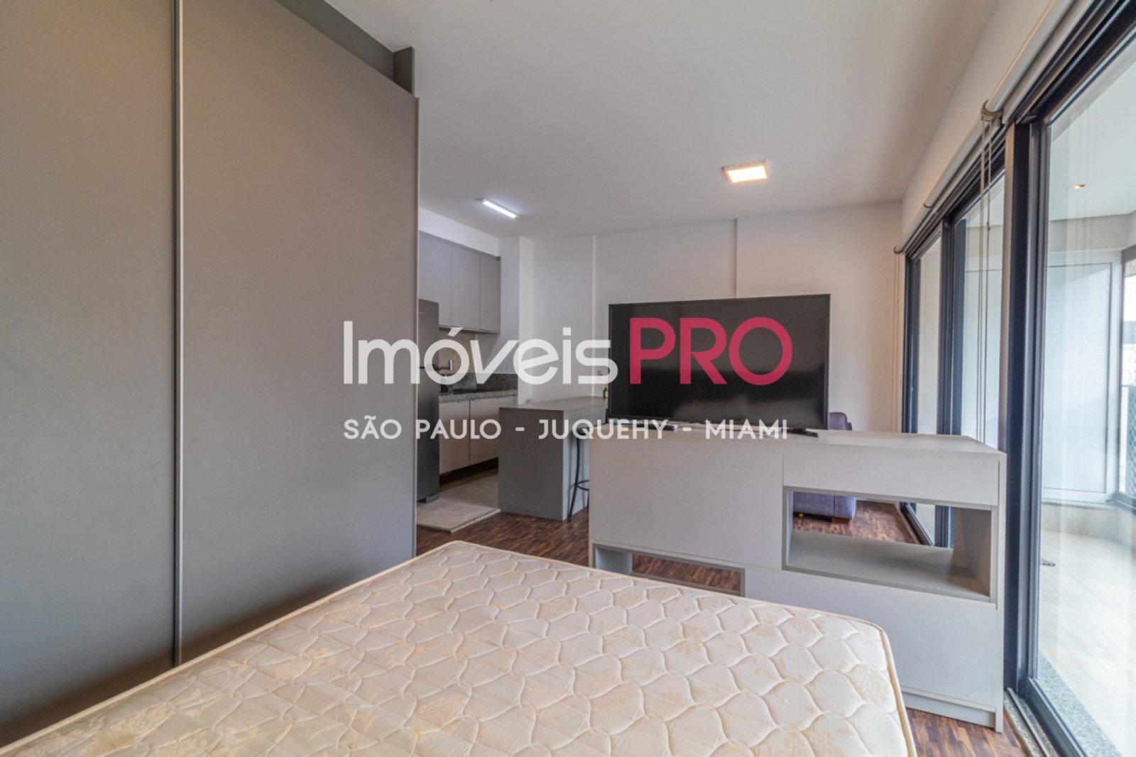 Foto :: https://assets.imoveispro.com.br/thumb/IP37815/apartamento-aluguel-vila-nova-conceicao_IP37815_11_1920x1080.jpg?