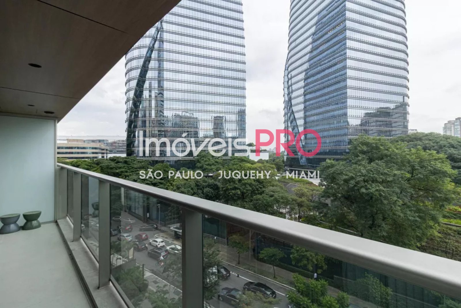 Foto :: IP37853