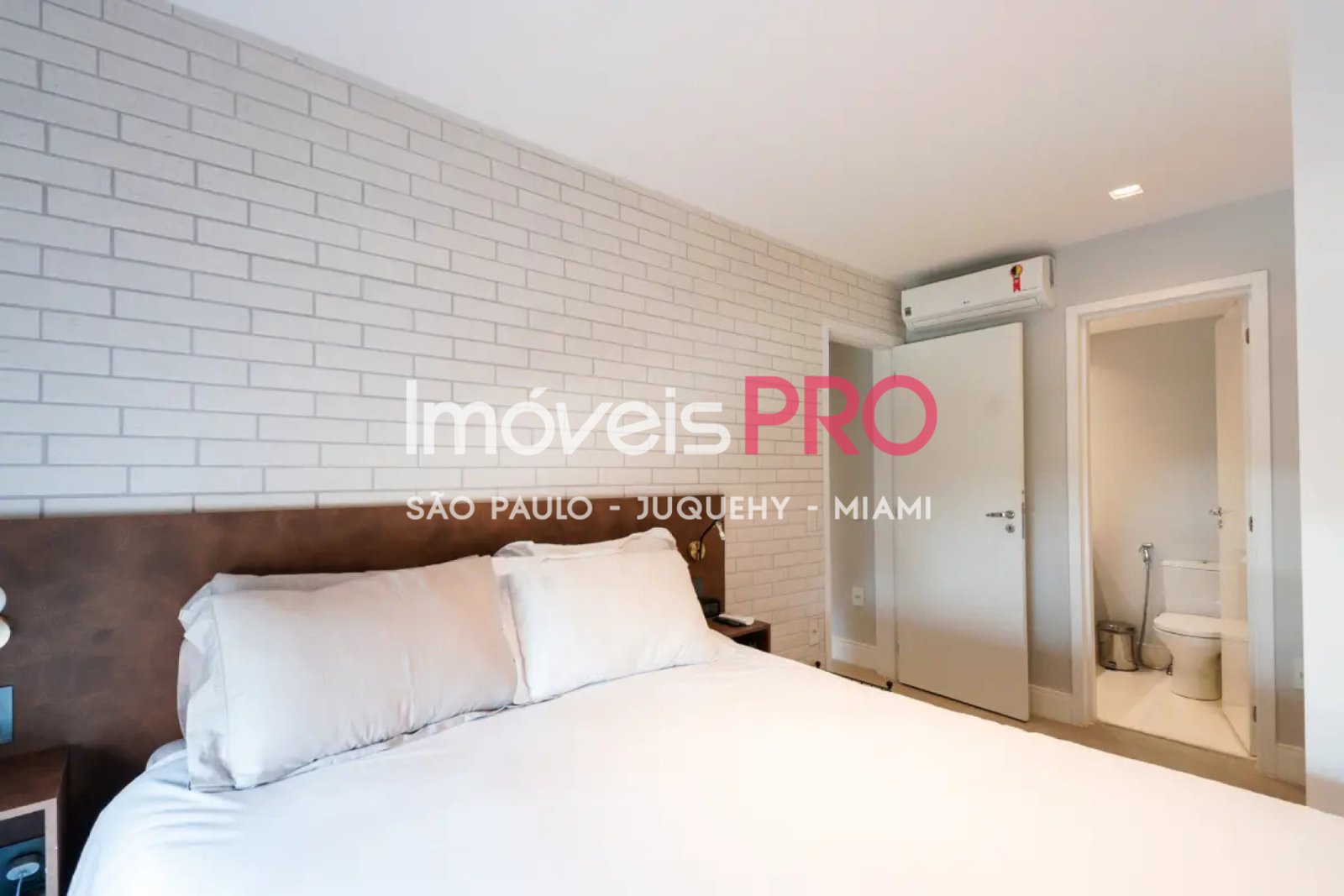 Foto :: https://assets.imoveispro.com.br/thumb/IP37867/apartamento-venda-moema-passaros_IP37867_23_1920x1080.jpg?