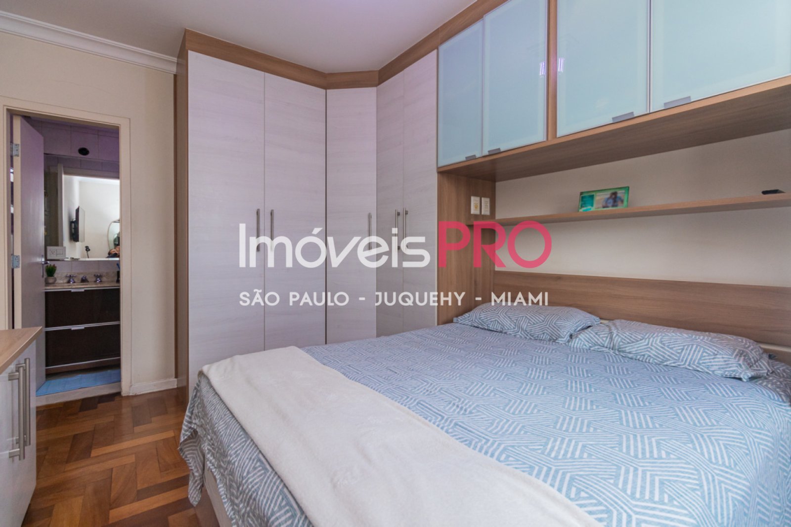 Foto :: https://assets.imoveispro.com.br/thumb/IP37889/apartamento-venda-saude_IP37889_11_1920x1080.jpg?