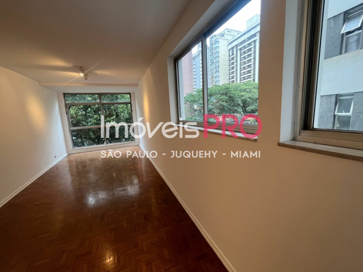 Foto :: https://assets.imoveispro.com.br/thumb/IP37896/apartamento-venda-jardim-paulista_IP37896_29_1920x1080.jpg?