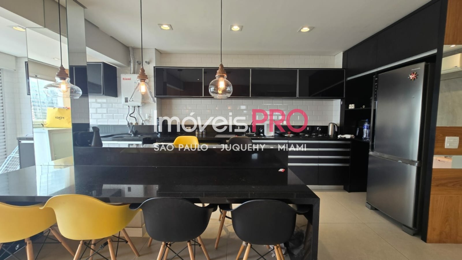 Foto :: https://assets.imoveispro.com.br/thumb/IP37908/apartamento-venda-brooklin_IP37908_11_1920x1080.jpg?