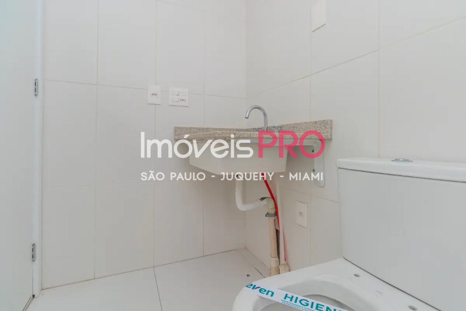 Foto :: https://assets.imoveispro.com.br/thumb/IP37911/apartamento-venda-brooklin_IP37911_29_1920x1080.jpg?