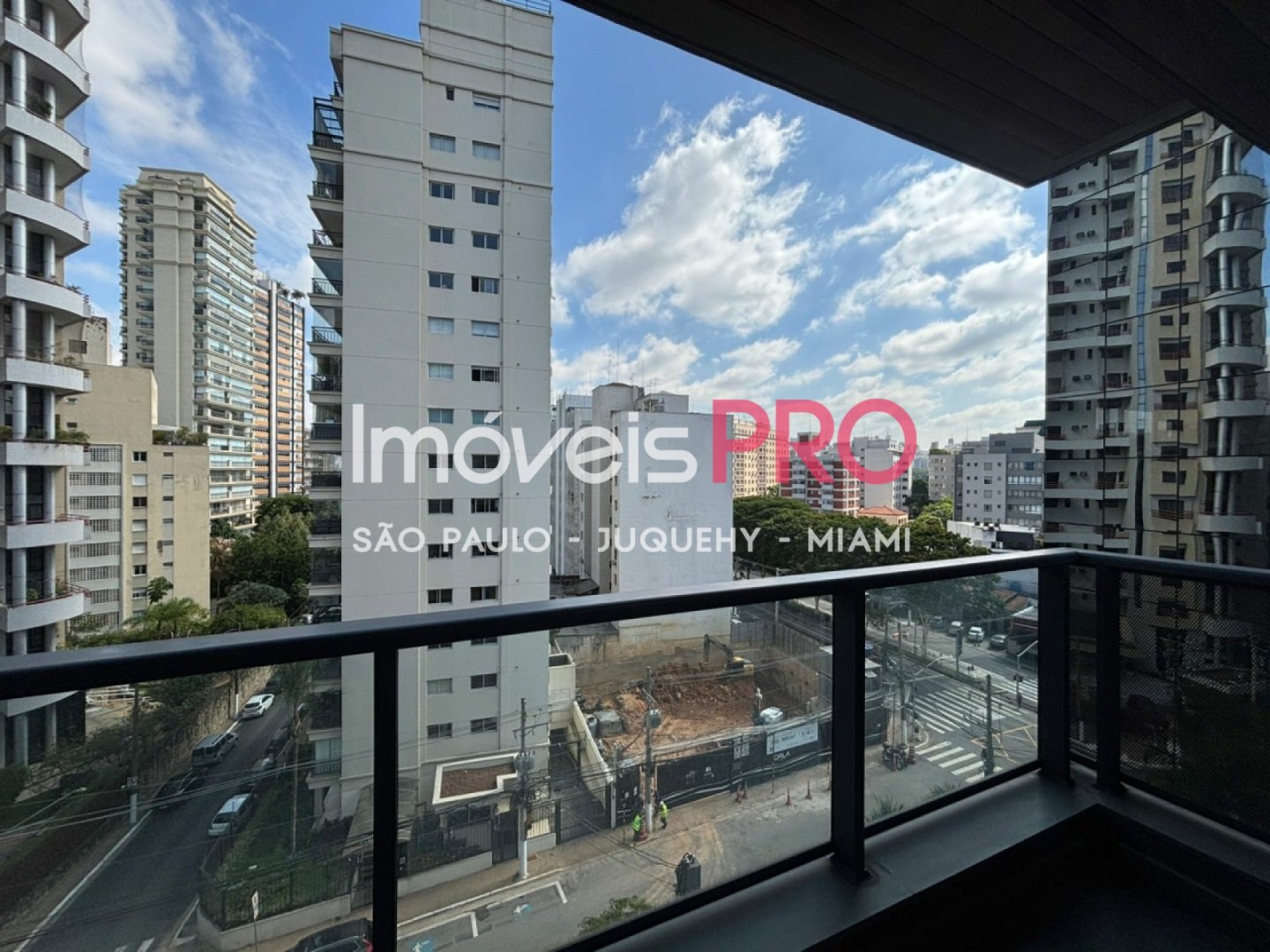 Foto :: https://assets.imoveispro.com.br/thumb/IP37920/apartamento-venda-itaim-bibi_IP37920_23_1920x1080.jpg?
