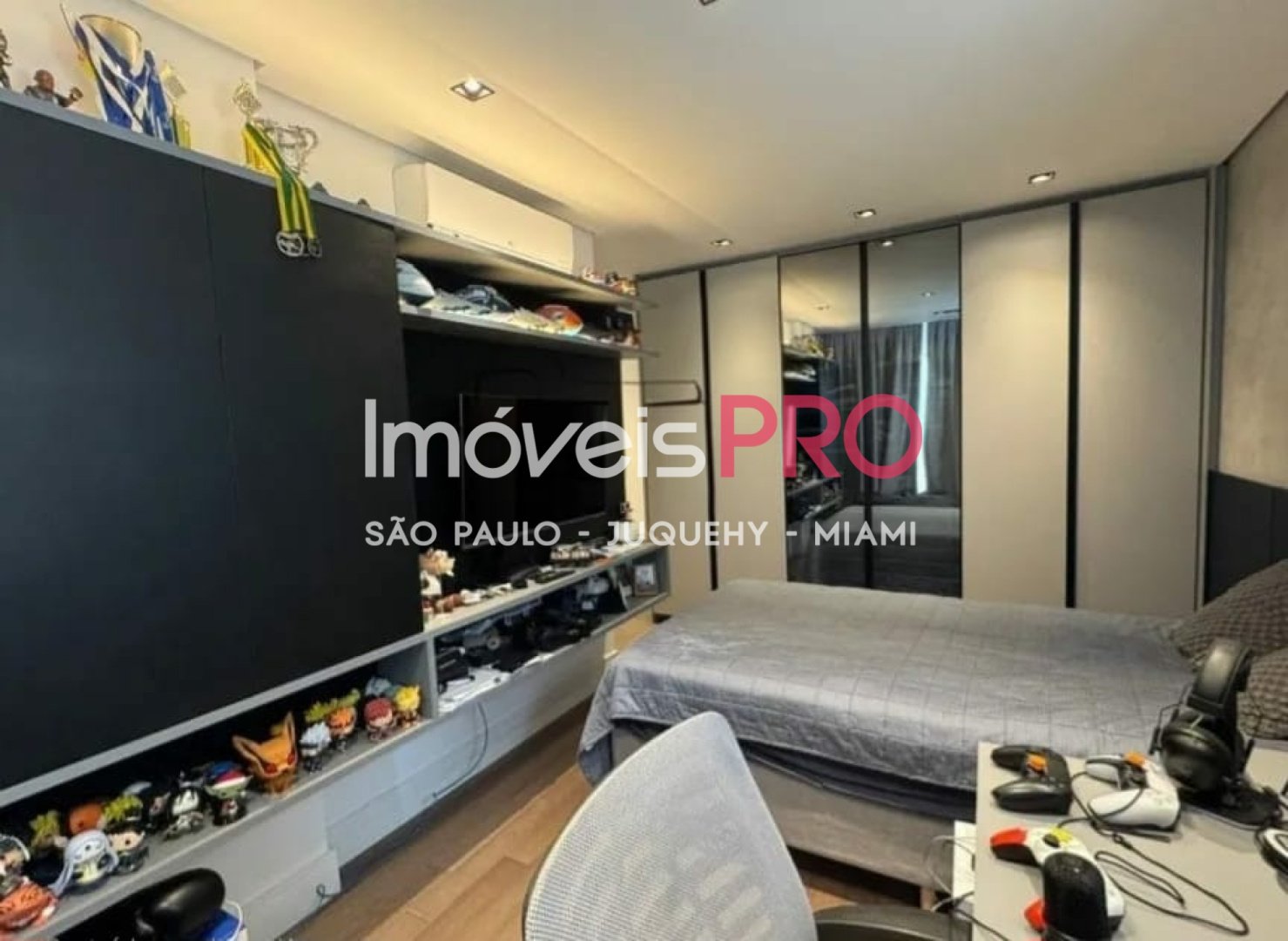 Foto :: https://assets.imoveispro.com.br/thumb/IP37930/apartamento-venda-brooklin_IP37930_29_1920x1080.jpg?