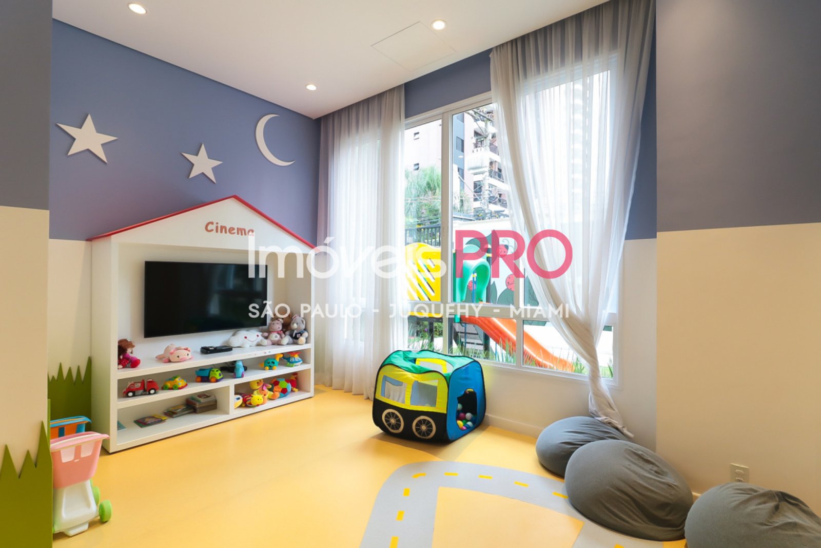 Foto :: https://assets.imoveispro.com.br/thumb/IP37952/apartamento-venda-moema_IP37952_11_1920x1080.jpg?