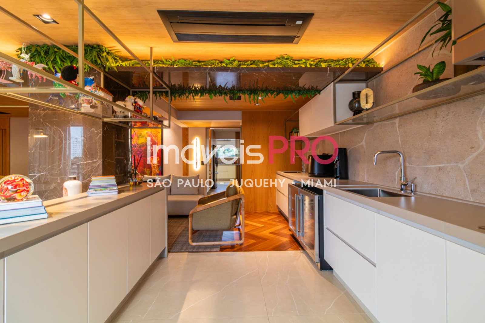 Foto :: https://assets.imoveispro.com.br/thumb/IP37952/apartamento-venda-moema_IP37952_17_1920x1080.jpg?