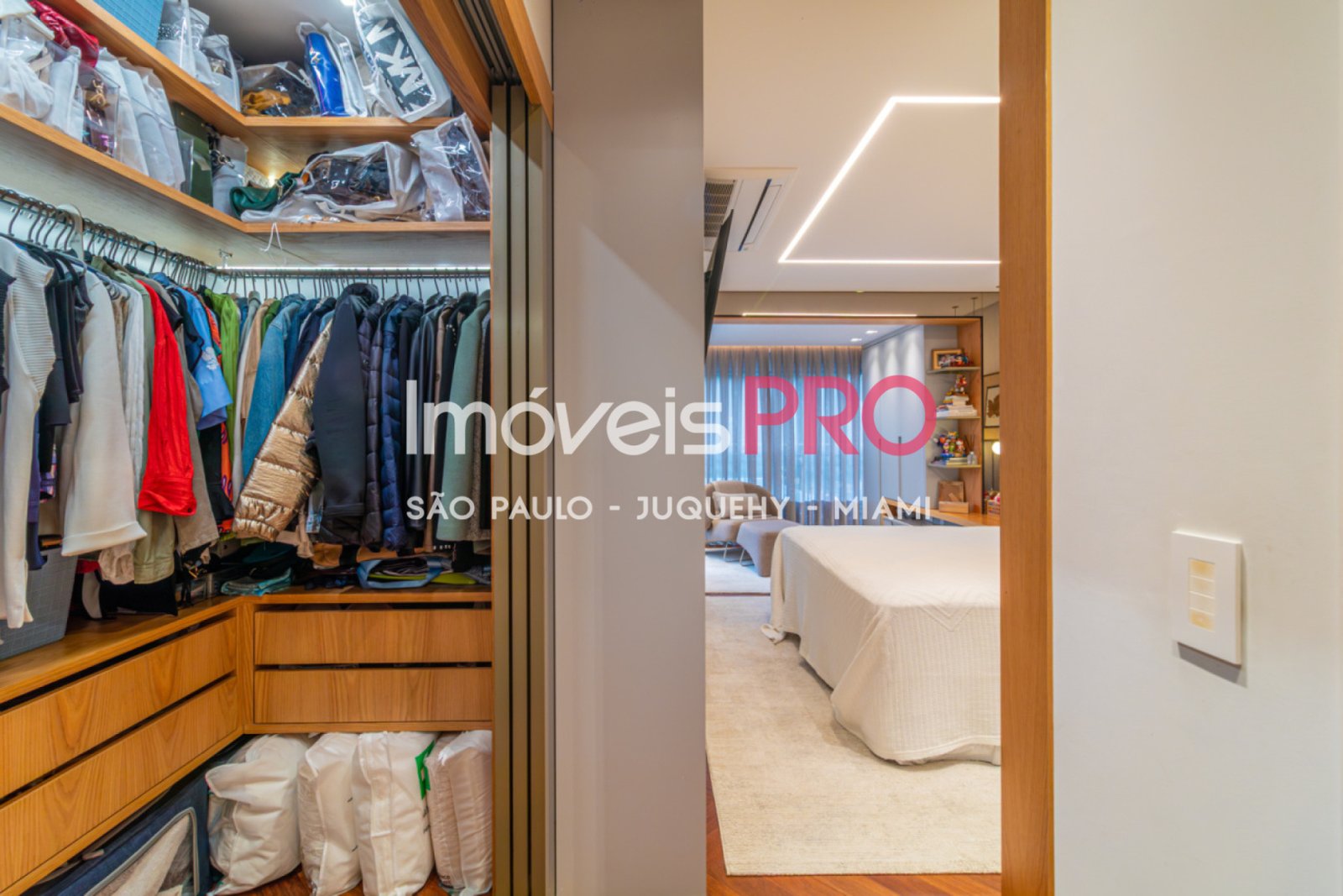 Foto :: https://assets.imoveispro.com.br/thumb/IP37952/apartamento-venda-moema_IP37952_47_1920x1080.jpg?