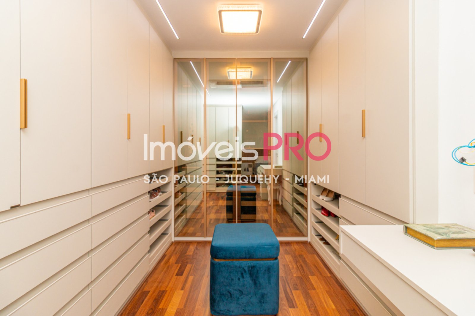 Foto :: https://assets.imoveispro.com.br/thumb/IP37957/apartamento-venda-campo-belo_IP37957_23_1920x1080.jpg?