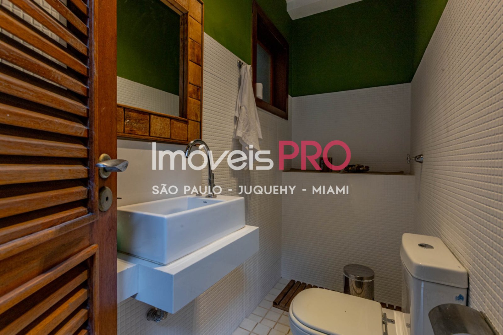 Foto :: https://assets.imoveispro.com.br/thumb/IP37958/casa-venda-brooklin-paulista_IP37958_29_1920x1080.jpg?