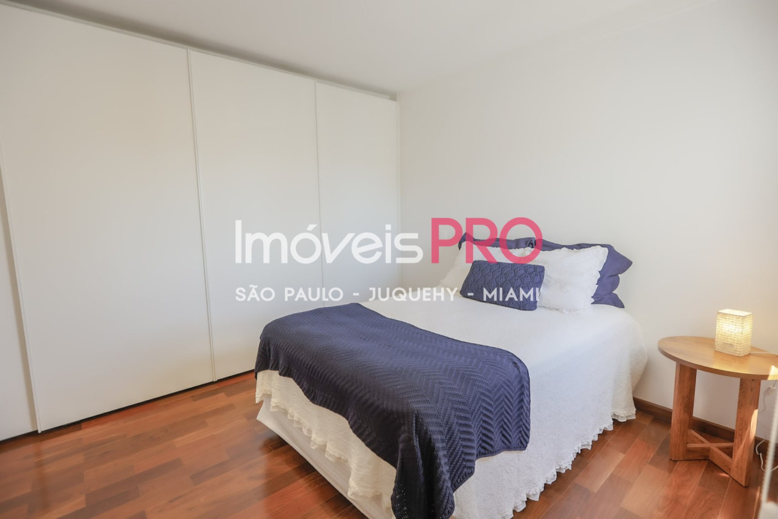 Foto :: https://assets.imoveispro.com.br/thumb/IP37961/apartamento-venda-brooklin_IP37961_17_1920x1080.jpg?