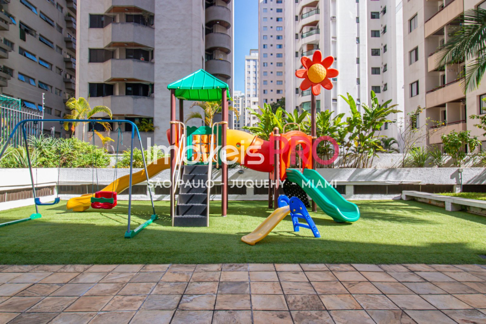 Foto :: https://assets.imoveispro.com.br/thumb/IP37963/apartamento-venda-moema-passaros_IP37963_11_1920x1080.jpg?