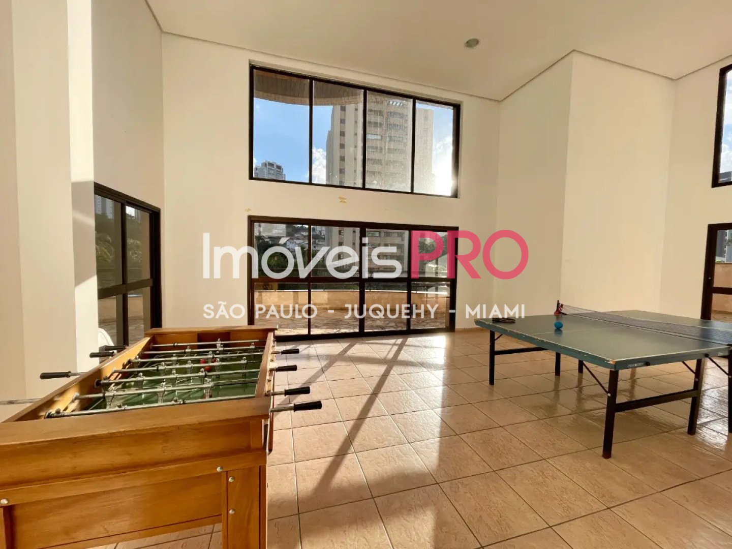 Foto :: https://assets.imoveispro.com.br/thumb/IP37974/apartamento-venda-vila-mariana_IP37974_47_1920x1080.jpg?
