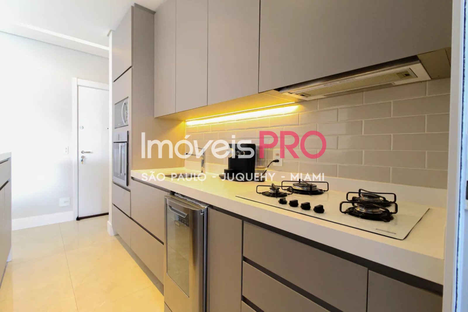 Foto :: https://assets.imoveispro.com.br/thumb/IP37985/apartamento-aluguel-moema-passaros_IP37985_11_1920x1080.jpg?