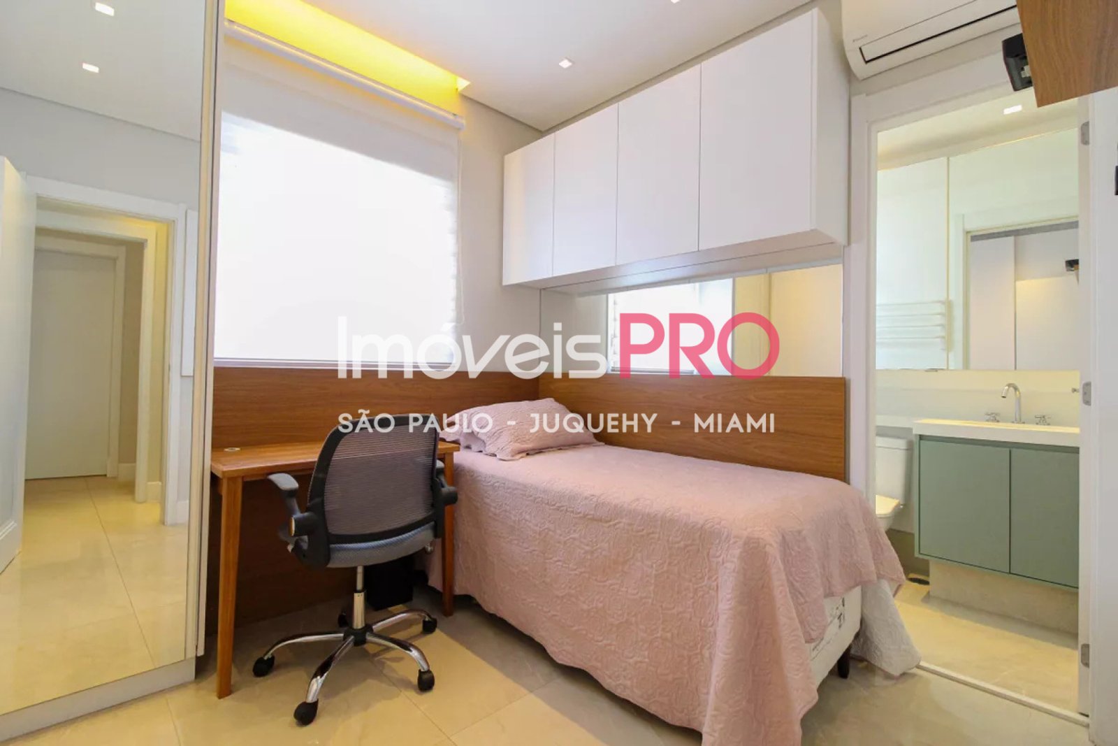 Foto :: https://assets.imoveispro.com.br/thumb/IP37985/apartamento-aluguel-moema-passaros_IP37985_17_1920x1080.jpg?