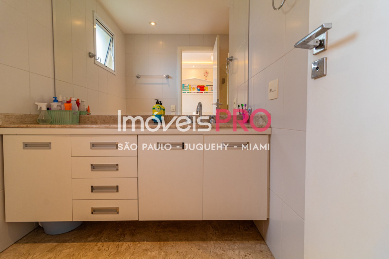 Foto :: https://assets.imoveispro.com.br/thumb/IP37992/apartamento-venda-perdizes_IP37992_41_1920x1080.jpg?