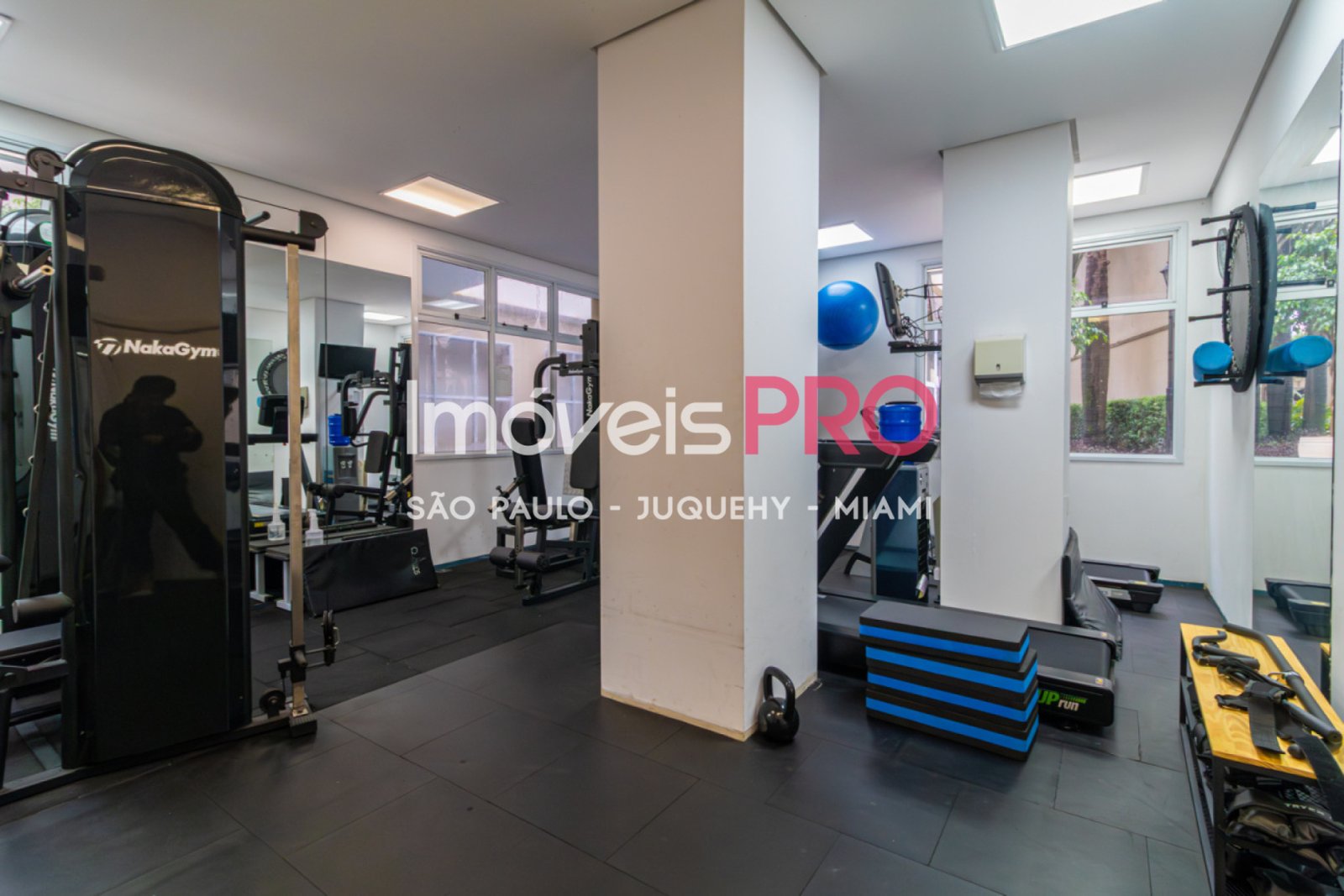 Foto :: https://assets.imoveispro.com.br/thumb/IP37992/apartamento-venda-perdizes_IP37992_59_1920x1080.jpg?