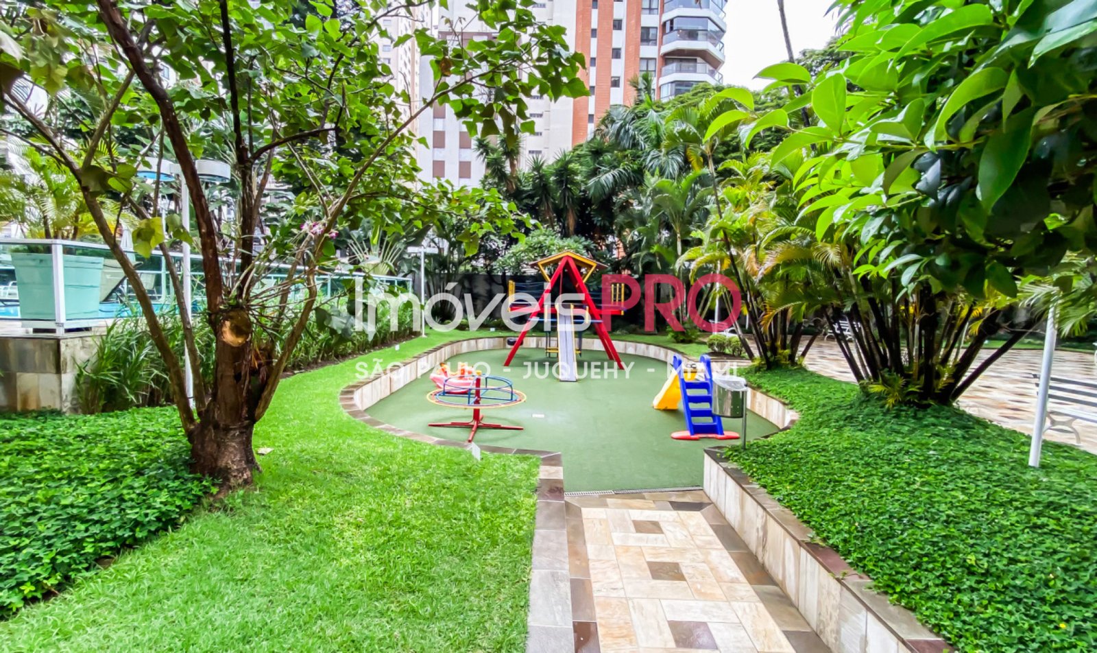 Foto :: https://assets.imoveispro.com.br/thumb/IP37993/apartamento-venda-campo-belo_IP37993_29_1920x1080.jpg?