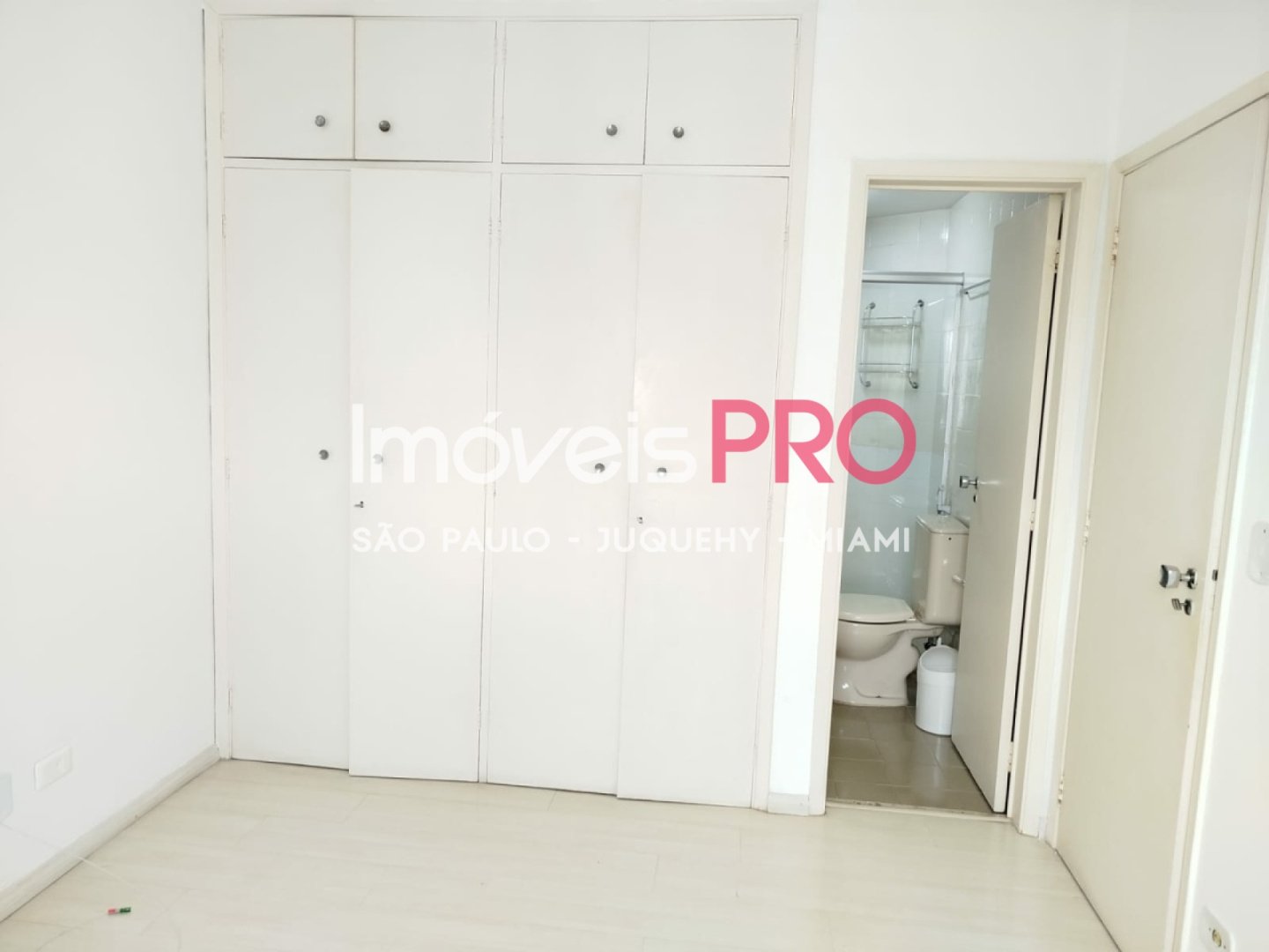 Foto :: https://assets.imoveispro.com.br/thumb/IP37997/apartamento-aluguel-moema-indios_IP37997_11_1920x1080.jpg?