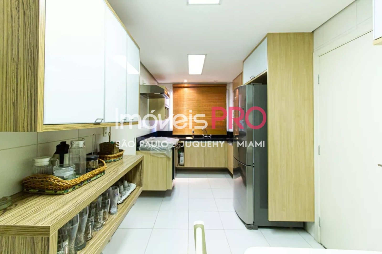 Foto :: https://assets.imoveispro.com.br/thumb/IP38003/apartamento-venda-perdizes_IP38003_11_1920x1080.jpg?