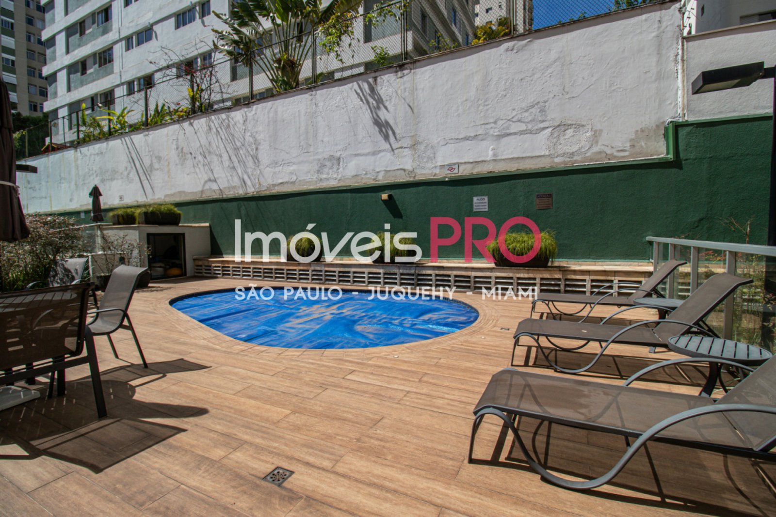 Foto :: https://assets.imoveispro.com.br/thumb/IP38007/apartamento-venda-moema_IP38007_23_1920x1080.jpg?