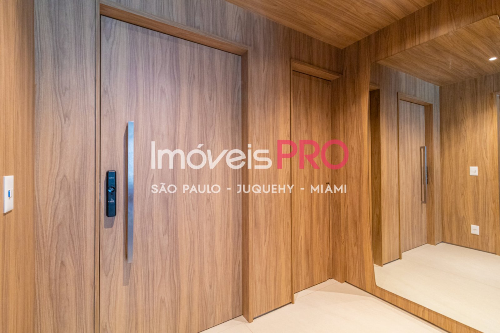 Foto :: https://assets.imoveispro.com.br/thumb/IP38020/apartamento-venda-perdizes_IP38020_17_1920x1080.jpg?