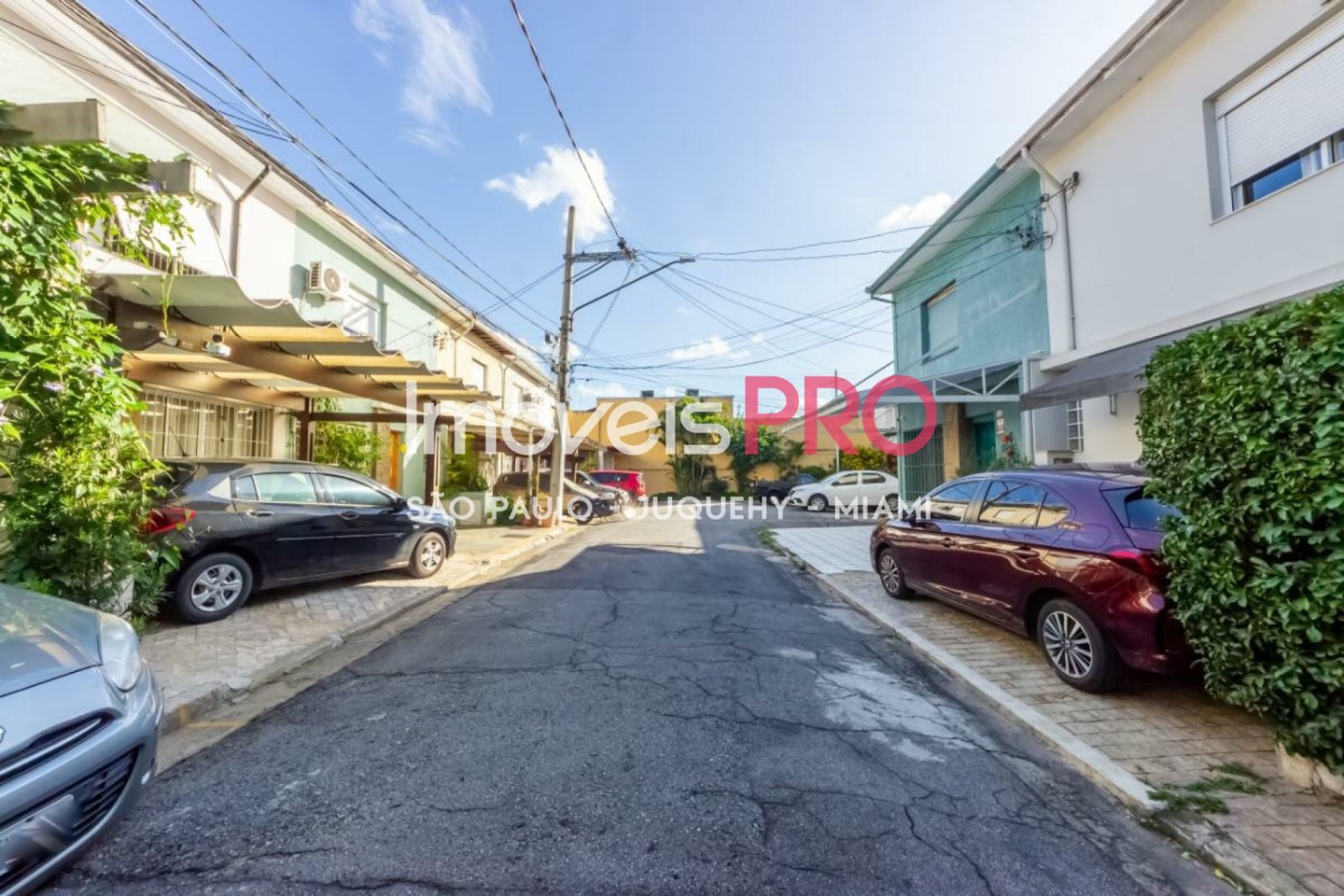 Foto :: https://assets.imoveispro.com.br/thumb/IP38026/casa-de-vila-venda-moema_IP38026_17_1920x1080.jpg?