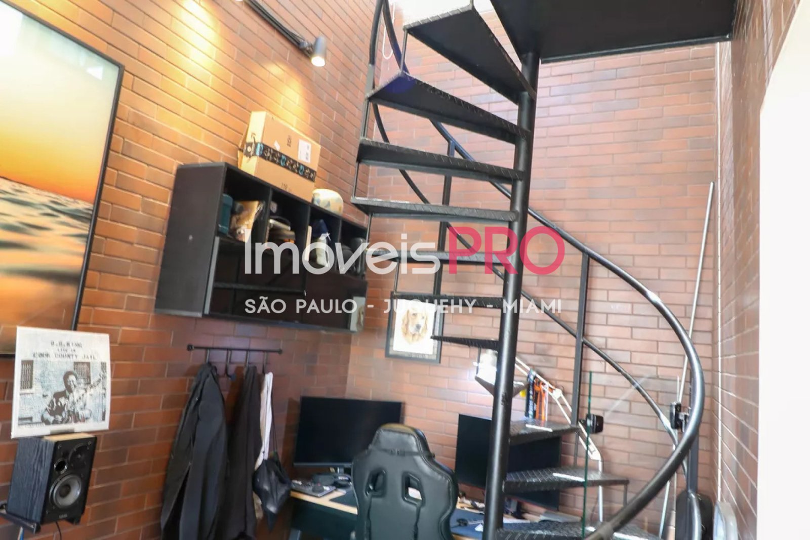 Foto :: https://assets.imoveispro.com.br/thumb/IP38033/cobertura-duplex-venda-brooklin_IP38033_17_1920x1080.jpg?