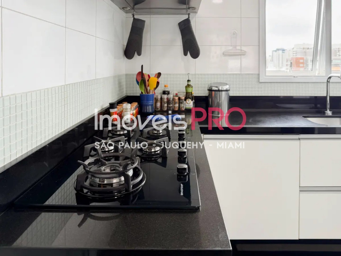 Foto :: https://assets.imoveispro.com.br/thumb/IP38043/duplex-venda-perdizes_IP38043_23_1920x1080.jpg?