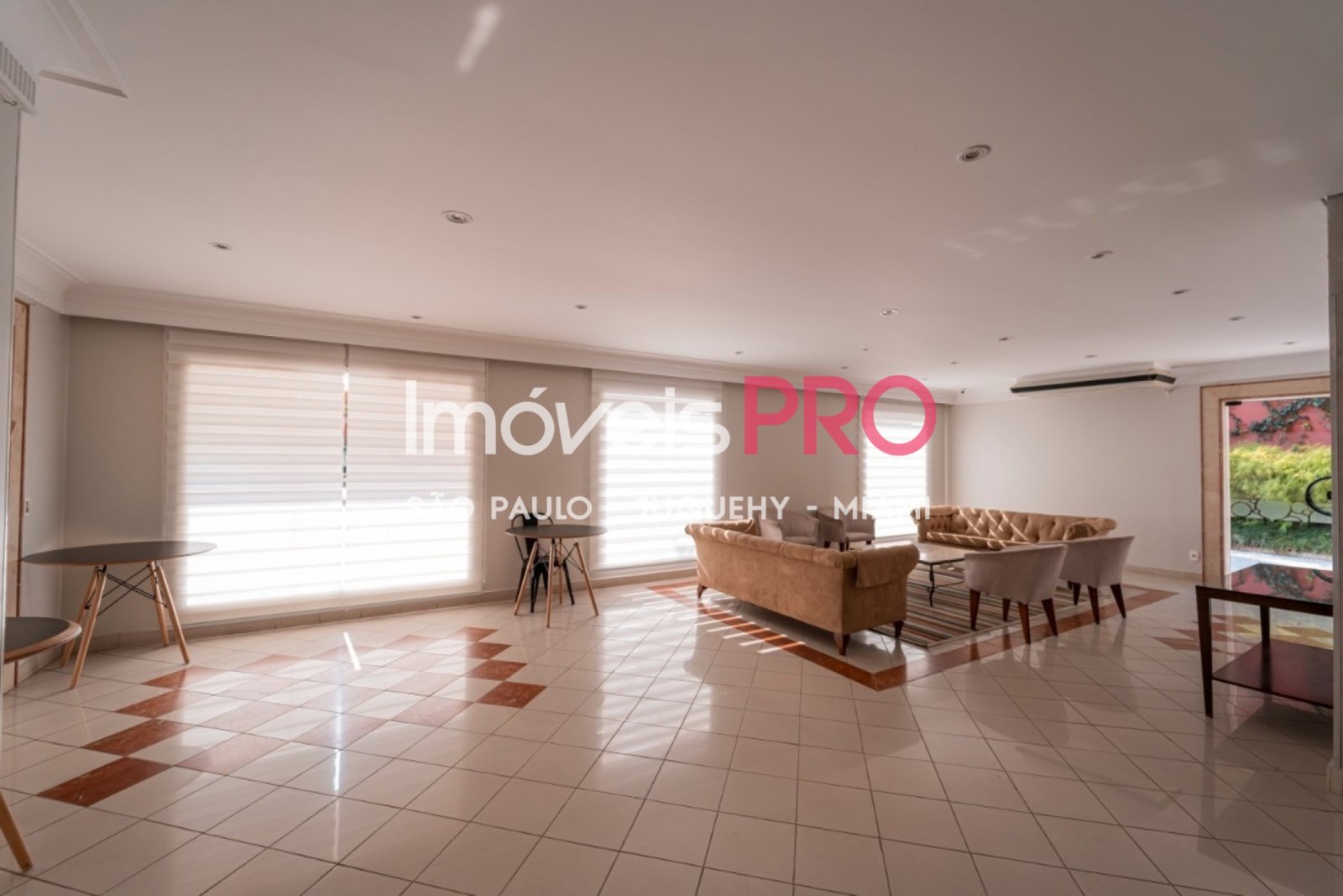 Foto :: https://assets.imoveispro.com.br/thumb/IP38051/apartamento-venda-vila-mascote_IP38051_11_1920x1080.jpg?