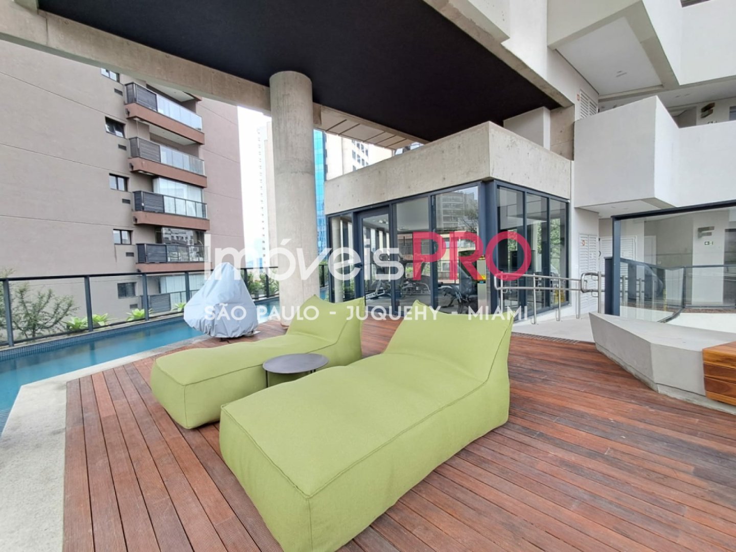 Foto :: https://assets.imoveispro.com.br/thumb/IP38054/apartamento-venda-pinheiros_IP38054_23_1920x1080.jpg?