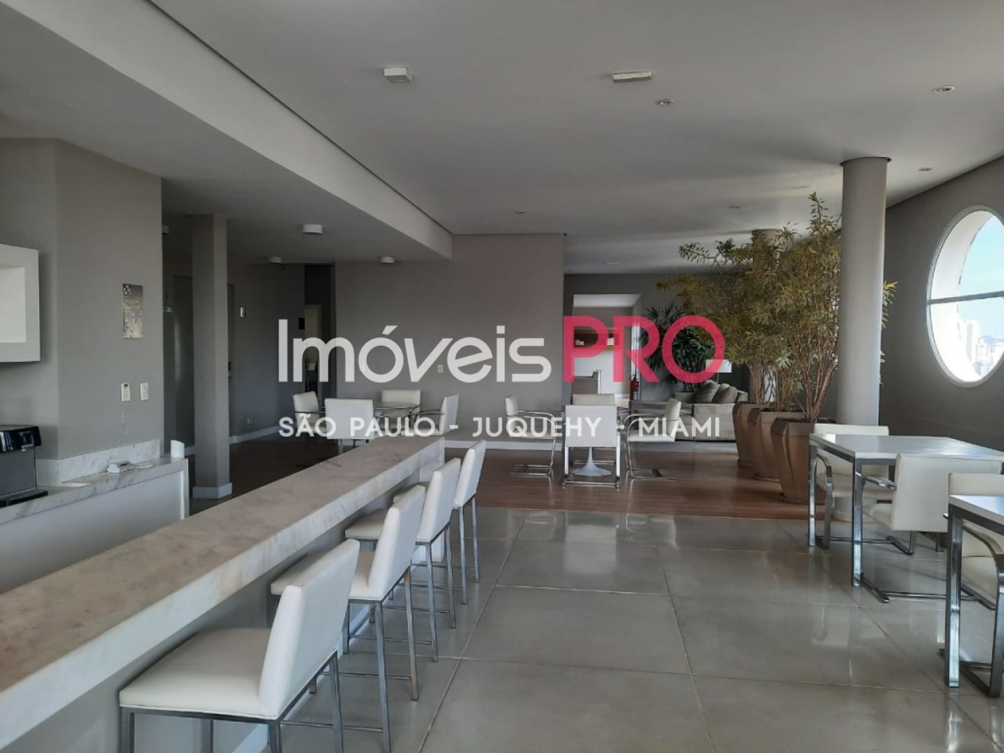 Foto :: https://assets.imoveispro.com.br/thumb/IP38072/apartamento-venda-moema-indios_IP38072_23_1920x1080.jpg?