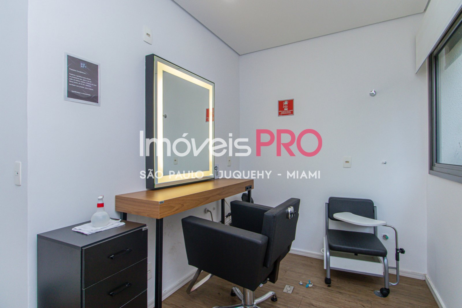 Foto :: https://assets.imoveispro.com.br/thumb/IP38081/apartamento-aluguel-itaim-bibi_IP38081_17_1920x1080.jpg?