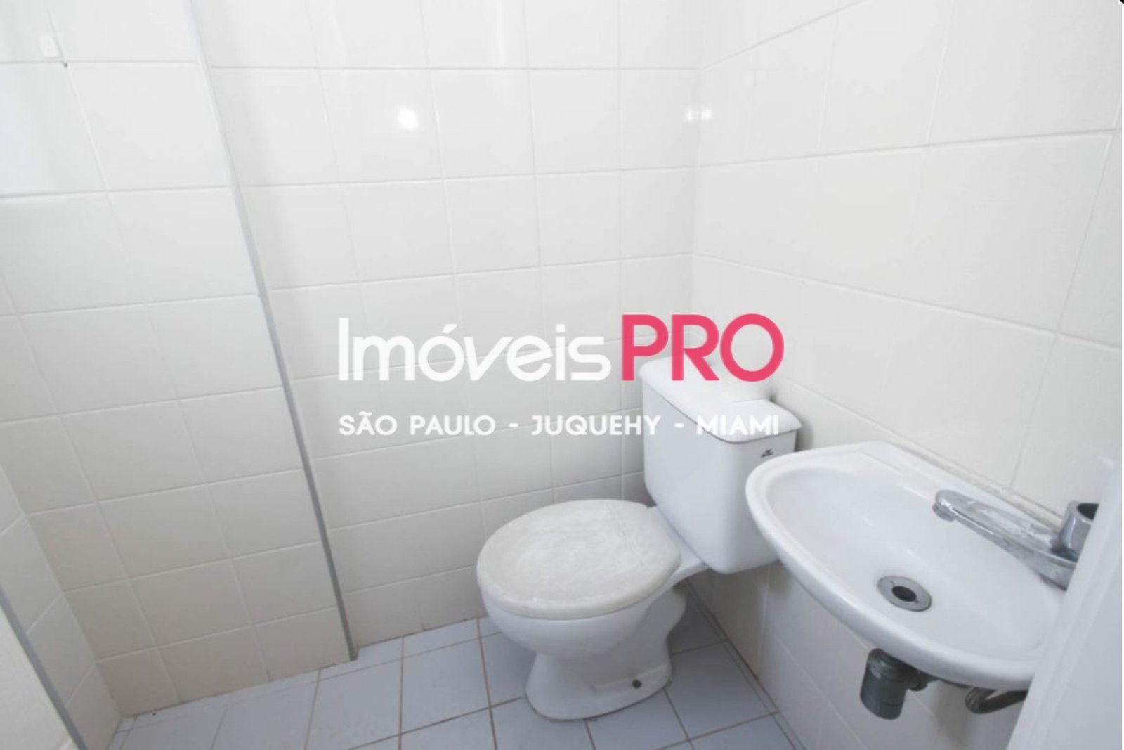 Foto :: https://assets.imoveispro.com.br/thumb/IP38090/apartamento-venda-moema-passaros_IP38090_17_1920x1080.jpg?