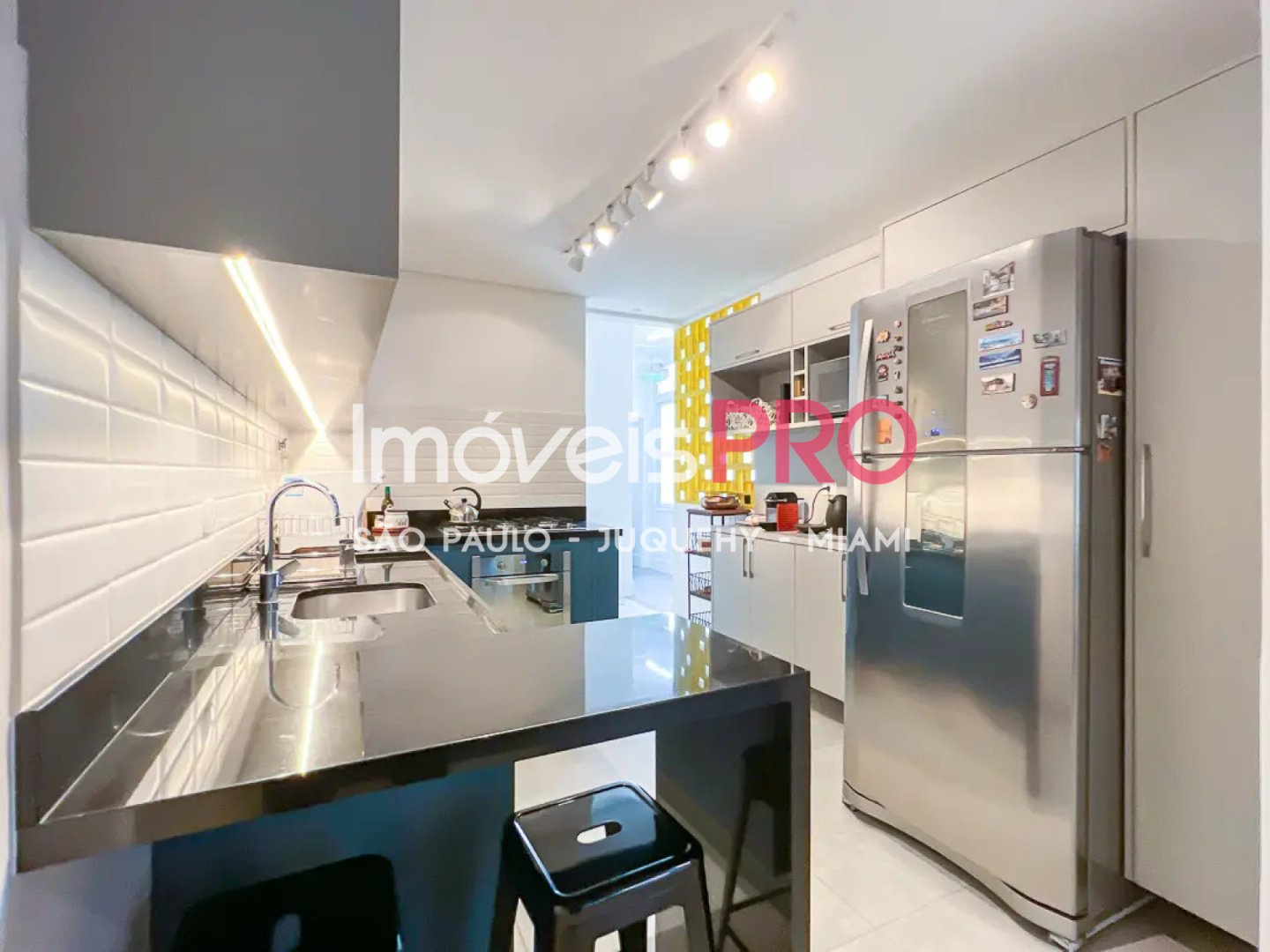 Foto :: https://assets.imoveispro.com.br/thumb/IP38091/apartamento-venda-santa-cecilia_IP38091_17_1920x1080.jpg?