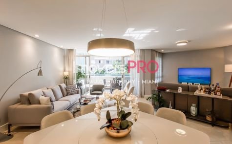 Apartamento em Moema Índios — foto 1 (Ref. IP38106)