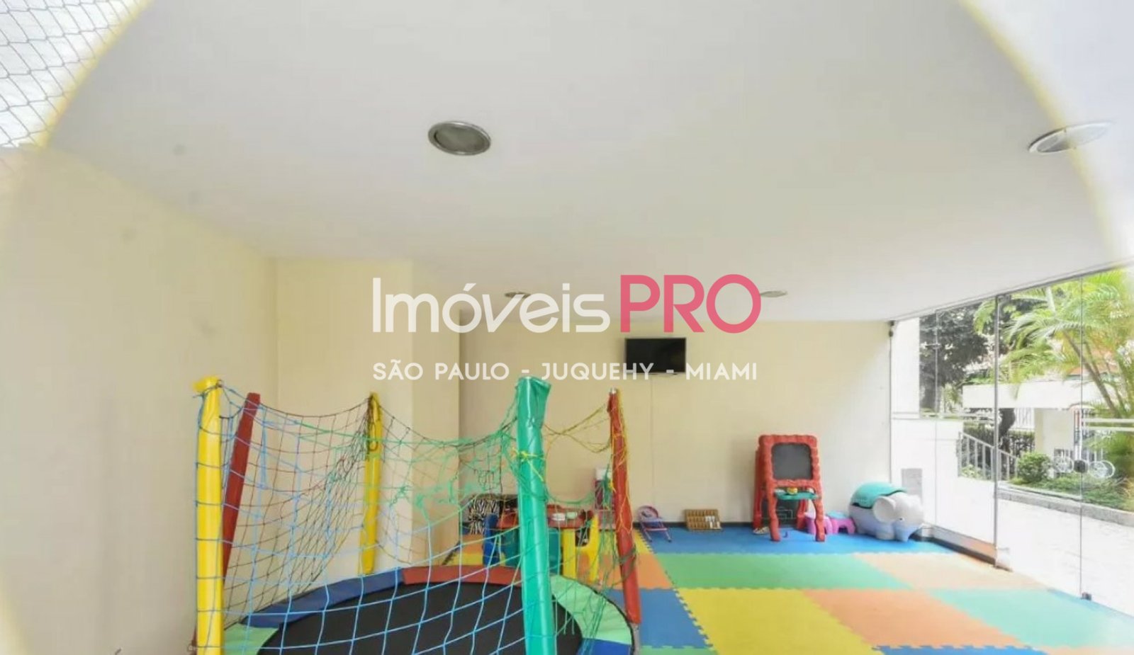 Foto :: https://assets.imoveispro.com.br/thumb/IP38108/apartamento-venda-campo-belo_IP38108_35_1920x1080.jpg?