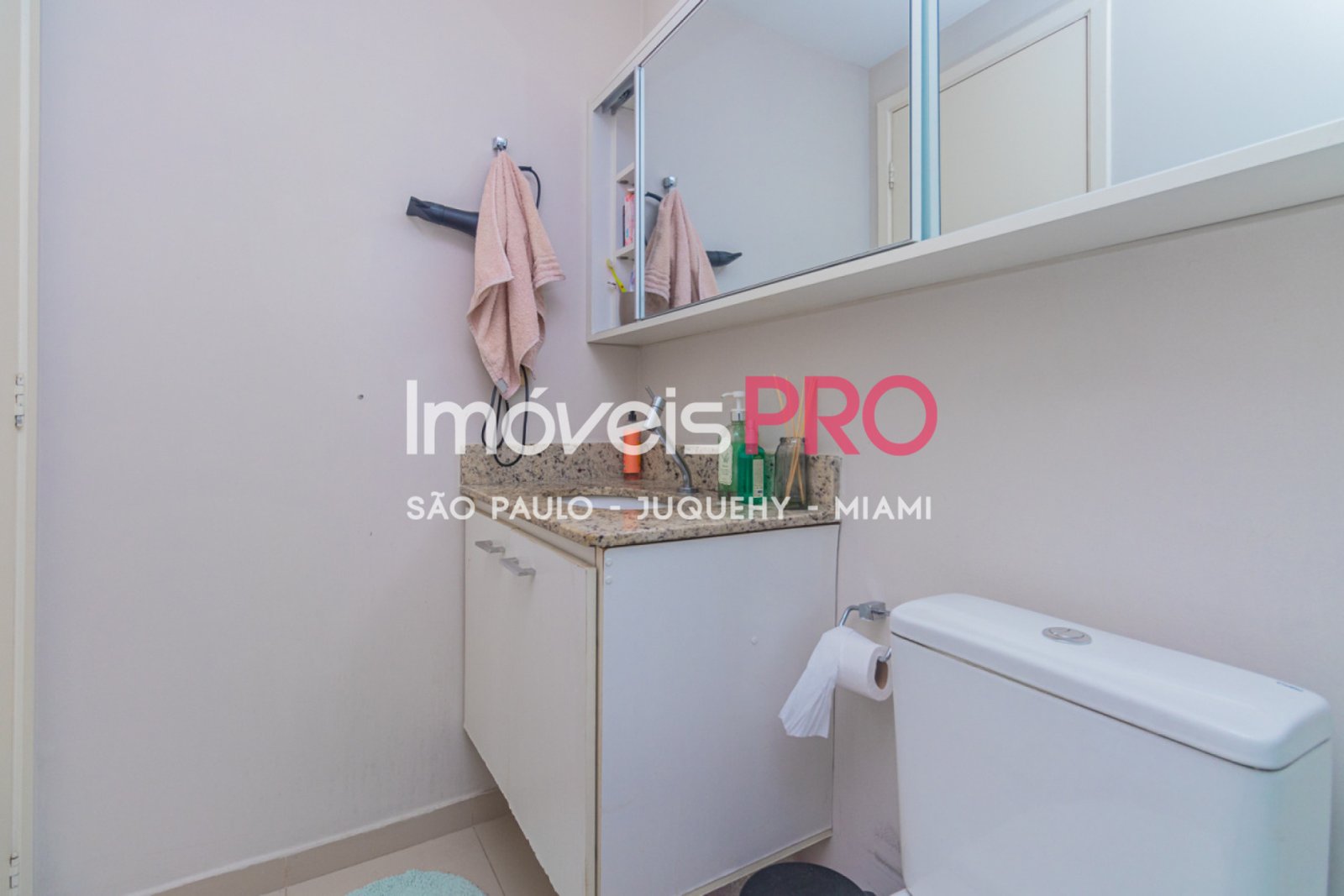 Foto :: https://assets.imoveispro.com.br/thumb/IP38109/apartamento-venda-campo-belo_IP38109_17_1920x1080.jpg?