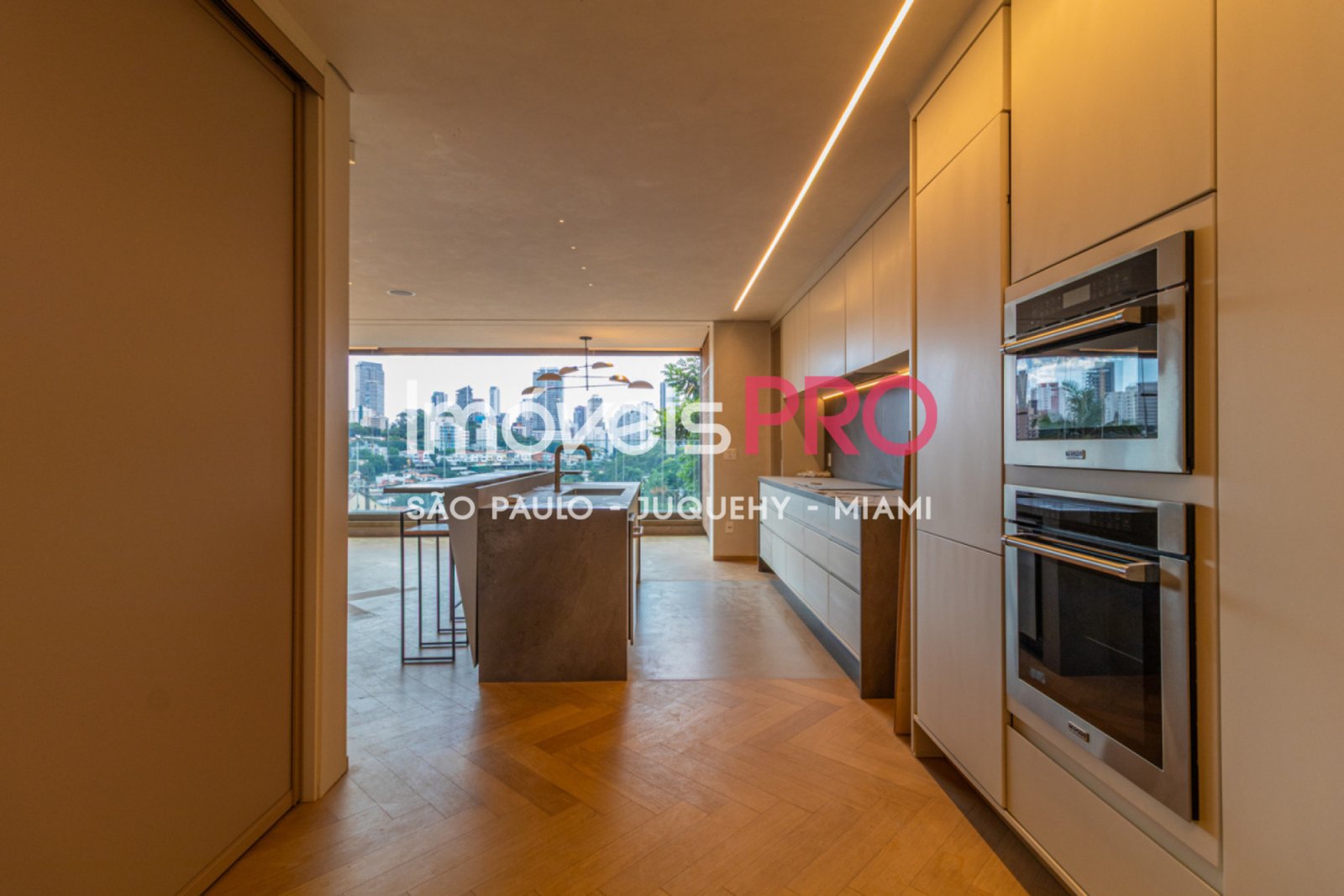 Foto :: https://assets.imoveispro.com.br/thumb/IP38113/apartamento-aluguel-pinheiros_IP38113_11_1920x1080.jpg?