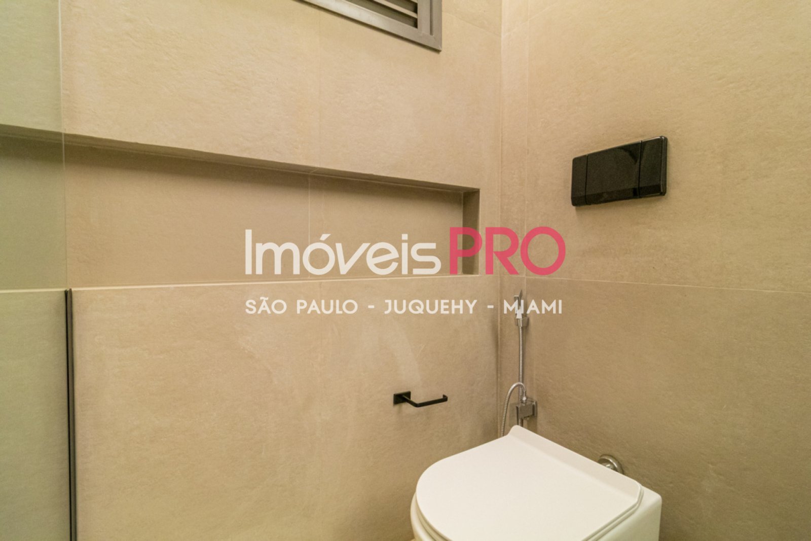 Foto :: https://assets.imoveispro.com.br/thumb/IP38113/apartamento-aluguel-pinheiros_IP38113_35_1920x1080.jpg?