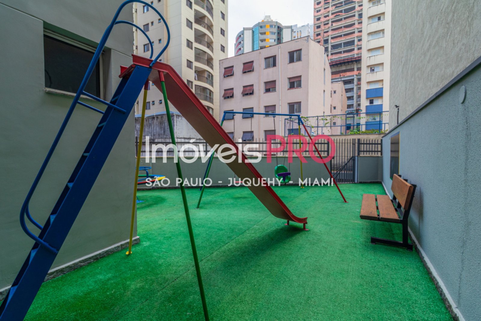 Foto :: https://assets.imoveispro.com.br/thumb/IP38118/apartamento-venda-perdizes_IP38118_47_1920x1080.jpg?