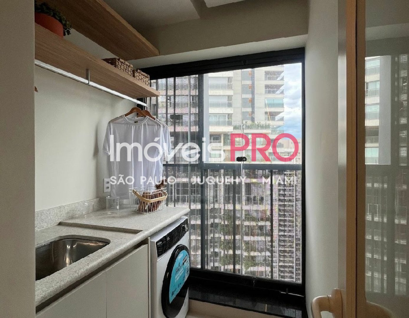 Foto :: https://assets.imoveispro.com.br/thumb/IP38131/apartamento-venda-brooklin_IP38131_29_1920x1080.jpg?