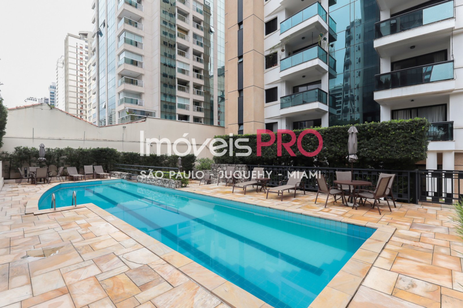 Foto :: https://assets.imoveispro.com.br/thumb/IP38152/apartamento-venda-moema-indios_IP38152_17_1920x1080.jpg?