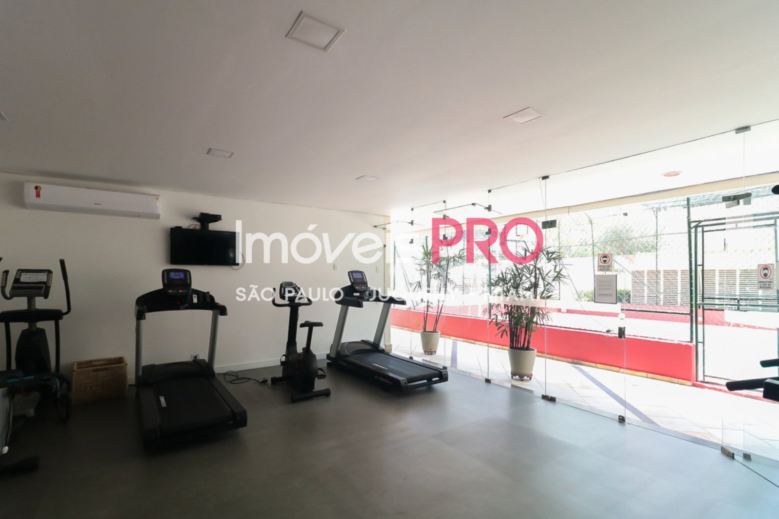 Foto :: https://assets.imoveispro.com.br/thumb/IP38155/apartamento-venda-vila-nova-conceicao_IP38155_41_1920x1080.jpg?