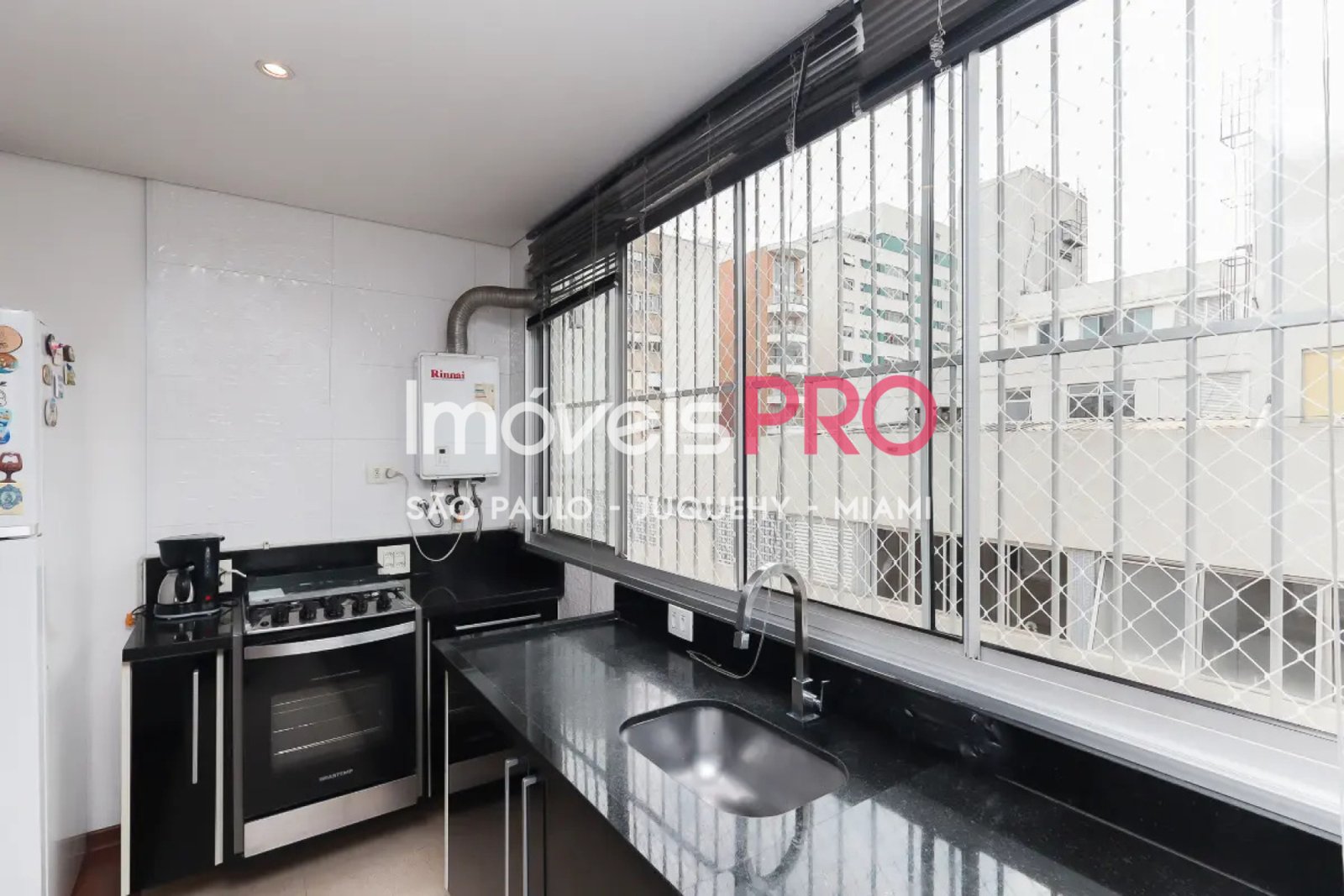 Foto :: https://assets.imoveispro.com.br/thumb/IP38165/apartamento-venda-itaim-bibi_IP38165_29_1920x1080.jpg?