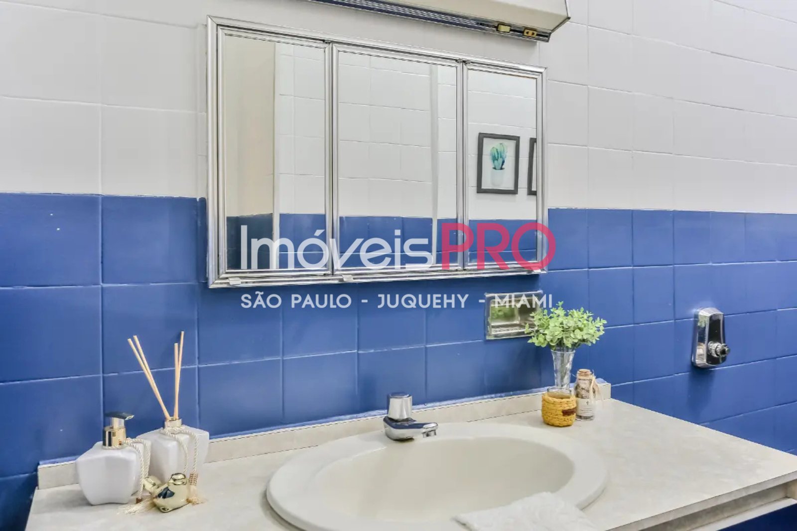 Foto :: https://assets.imoveispro.com.br/thumb/IP38166/apartamento-venda-vila-clementino_IP38166_17_1920x1080.jpg?