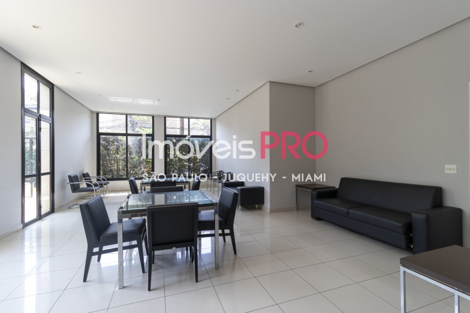 Foto :: https://assets.imoveispro.com.br/thumb/IP38171/apartamento-venda-campo-belo_IP38171_35_1920x1080.jpg?