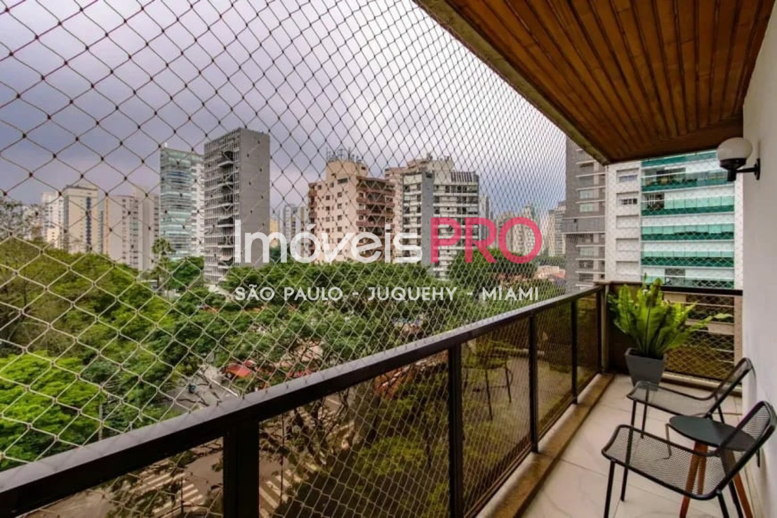 Foto :: https://assets.imoveispro.com.br/thumb/IP38174/apartamento-venda-moema_IP38174_11_1920x1080.jpg?