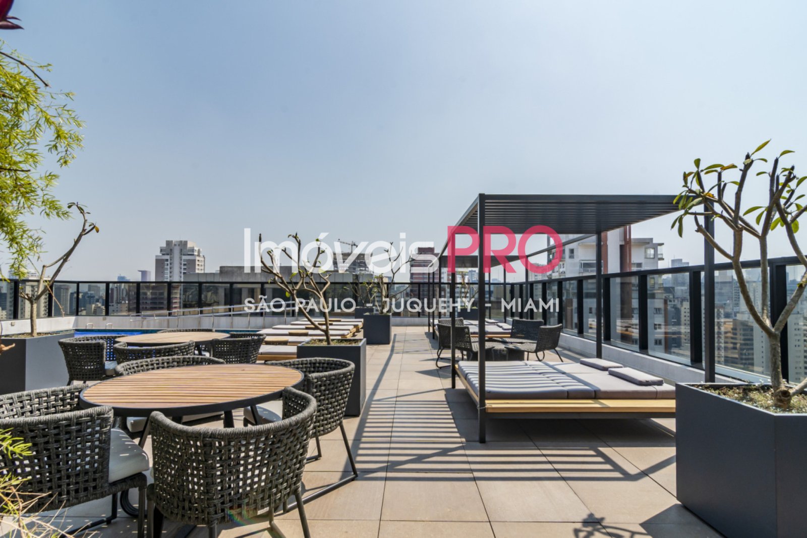 Foto :: https://assets.imoveispro.com.br/thumb/IP38182/apartamento-aluguel-pinheiros_IP38182_29_1920x1080.jpg?